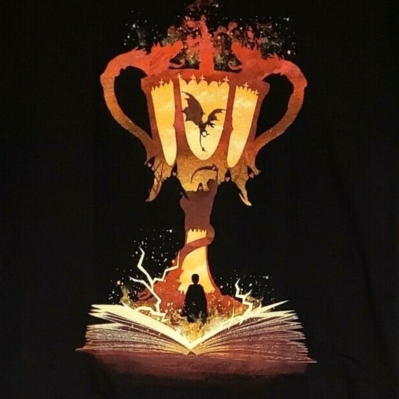 NEW Harry Potter XL Women's Goblet of Fire T-Shirt - Picture 3 of 9